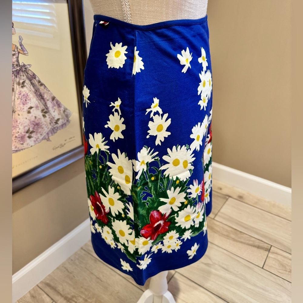5 for $30 NWOT! TOMMY HILFIGER Floral Pencil Skirt - Picture 3 of 7